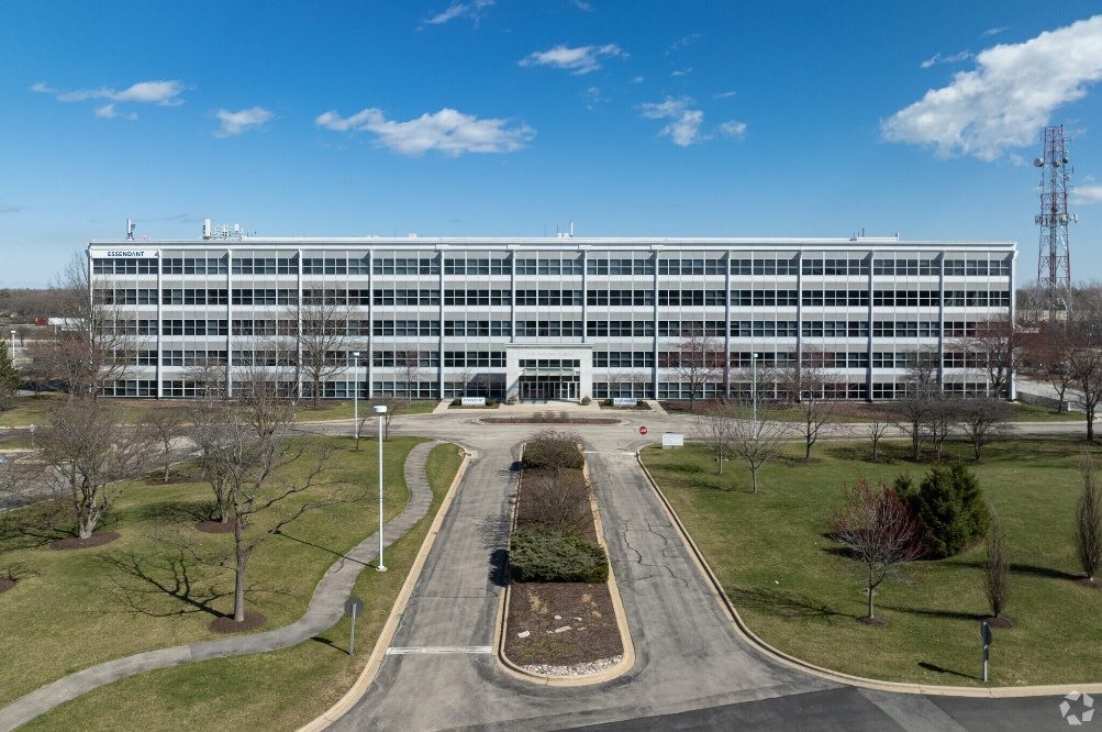 1 Parkway Blvd N, Deerfield