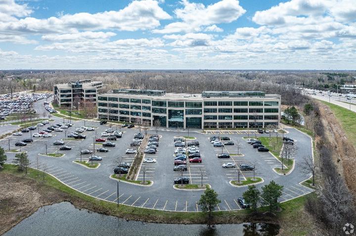 The building and its setting — 100 S Saunders Rd