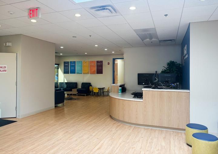 The building and its setting — 1161 Lake Cook Rd