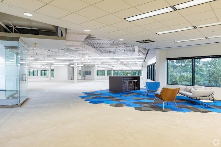 Inside the available space — 2345 Waukegan Rd