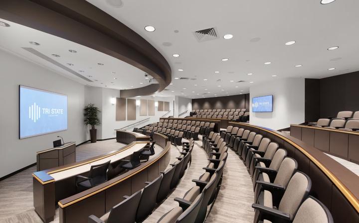 The building and its setting — 300 Tri State International